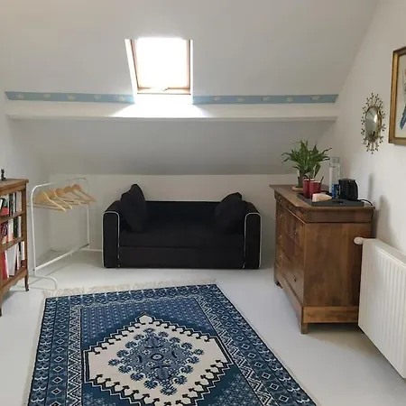 Family House Bayeux - Dday 펜션 Subles