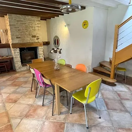Family House Bayeux - Dday 펜션 Subles